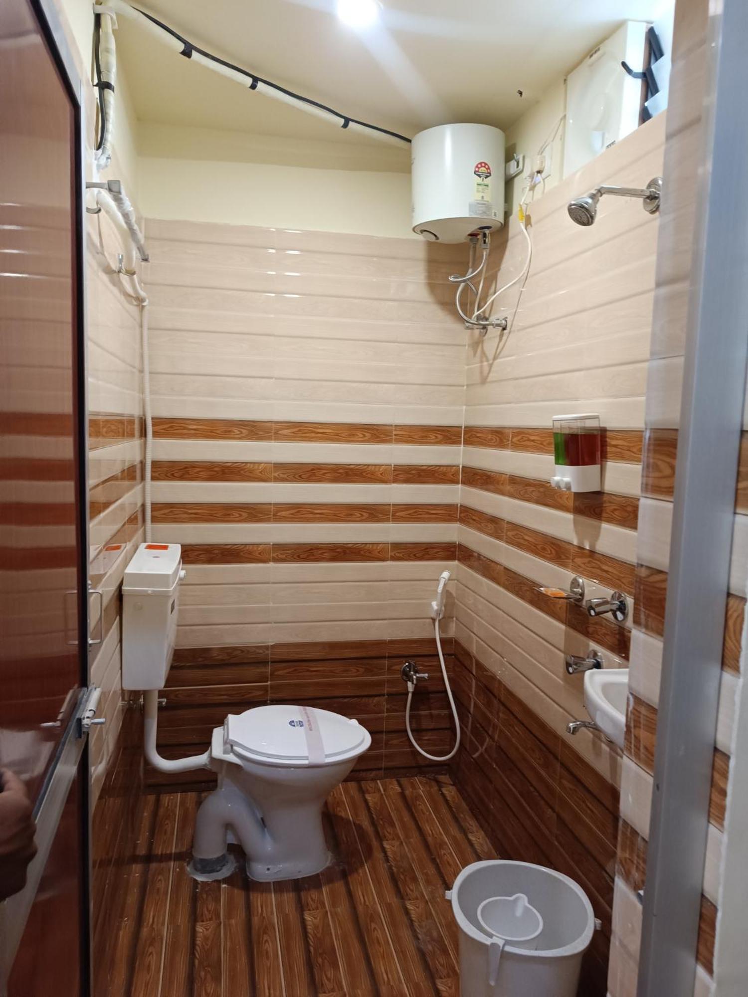 Mom Hotel - Unit Of Mom Hotel プリ エクステリア 写真