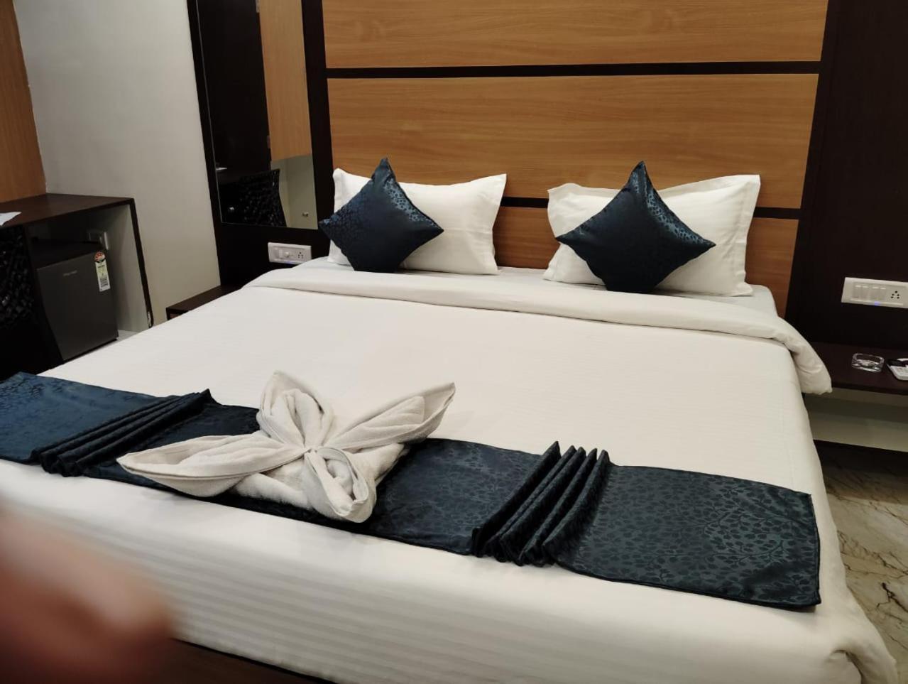 Mom Hotel - Unit Of Mom Hotel プリ エクステリア 写真